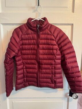 Solstice Women's Quilted Puffer Jacket - Wine